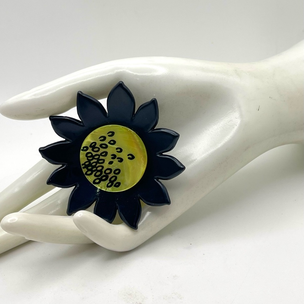 Vintage Artisan Resin Sunflower Brooch Black and Abalone Lime Green Handpainted